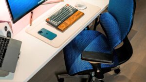 オフィスチェアの腰当てが合わない！痛い原因  ランバーサポートの正しい位置